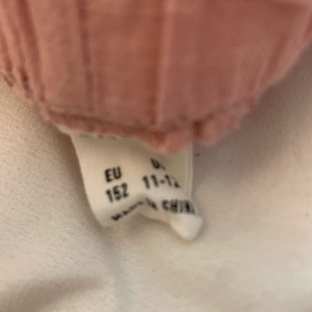 Kids pink shorts